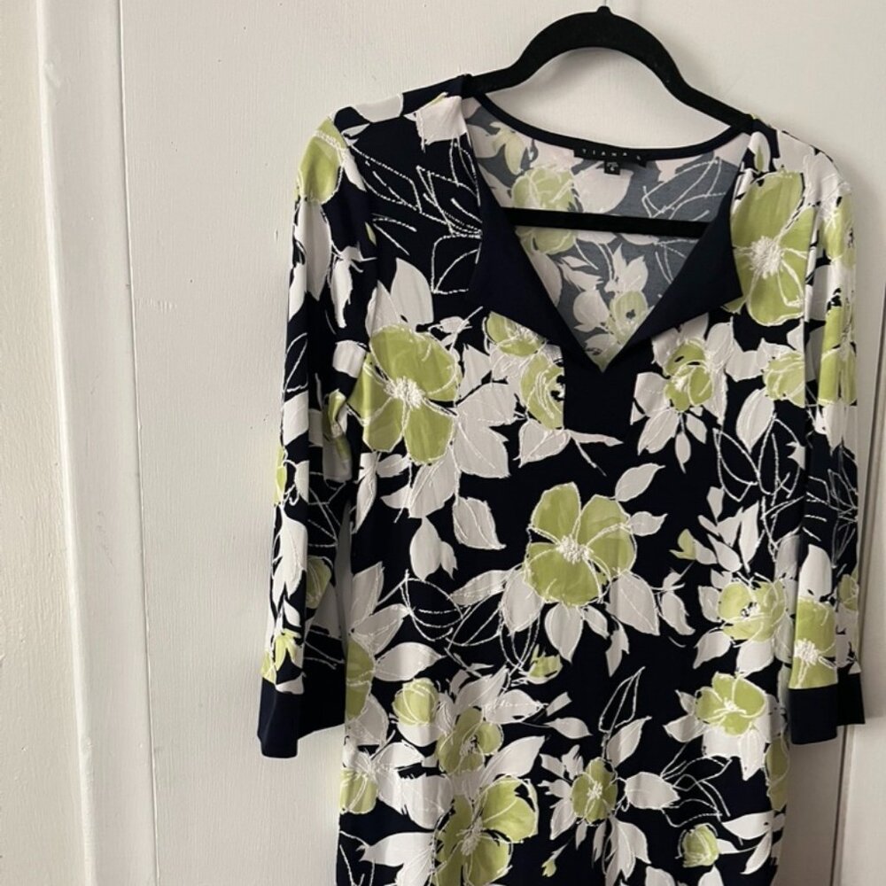 TIANA B. 3/4 SLEEVES DRESS SZ 6